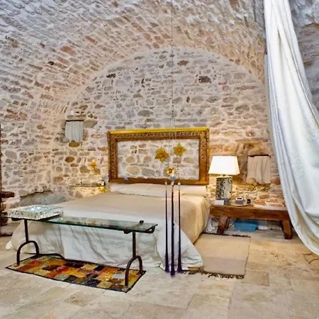 Marcheamore - La Roccaccia By Interhome Montefortino